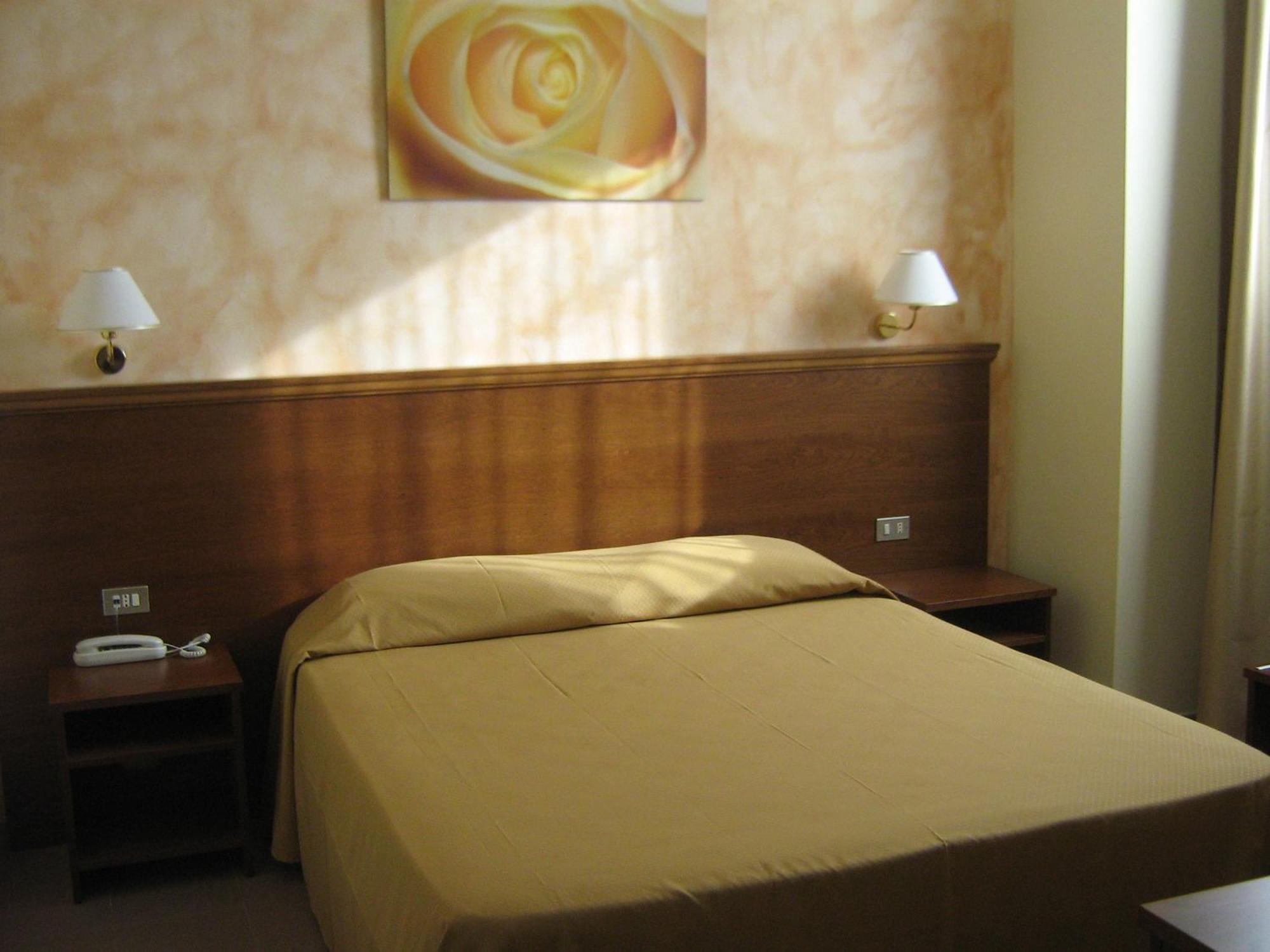Hostiliae Ciminiera Hotel Ostiglia Εξωτερικό φωτογραφία