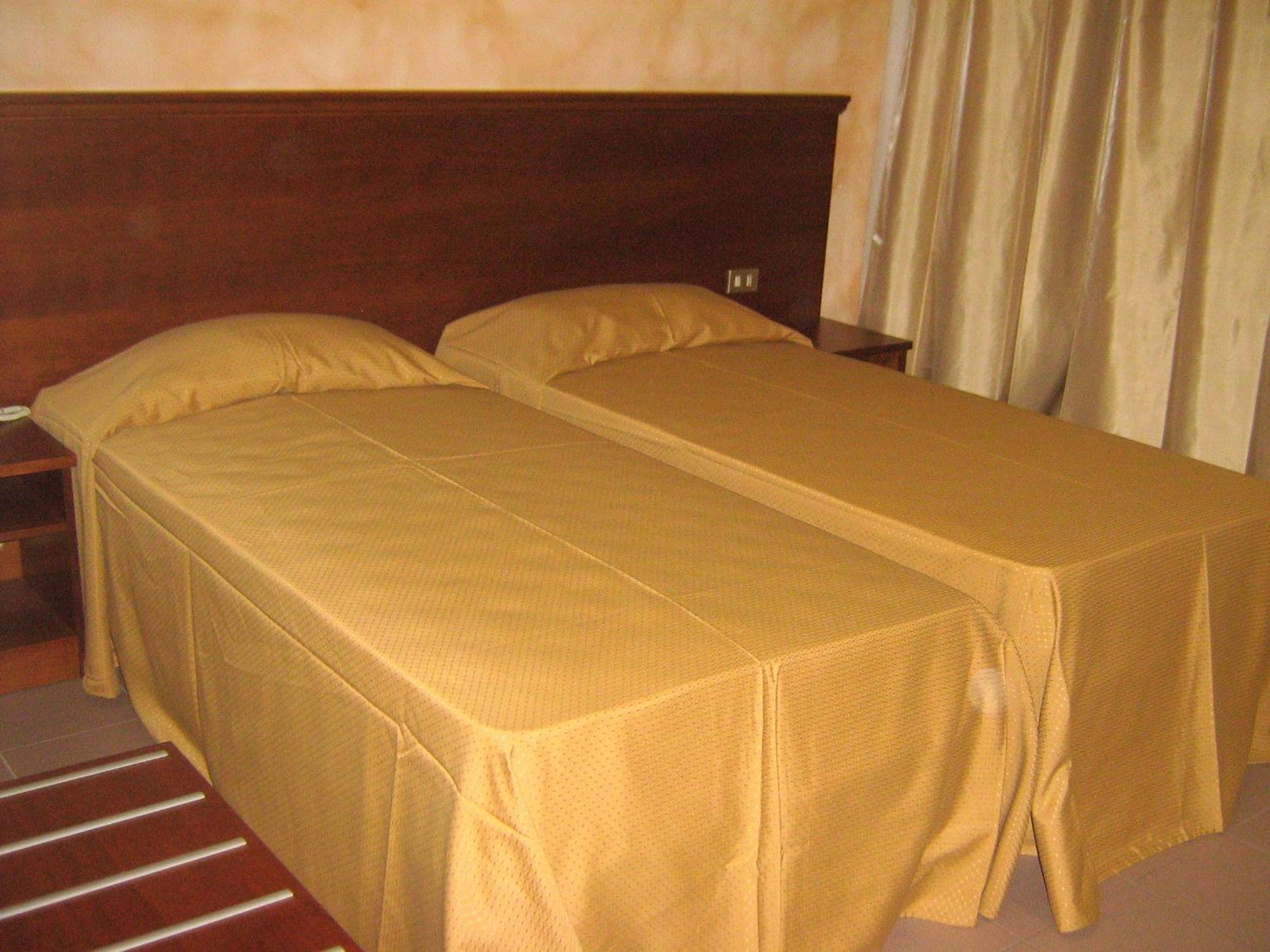Hostiliae Ciminiera Hotel Ostiglia Εξωτερικό φωτογραφία
