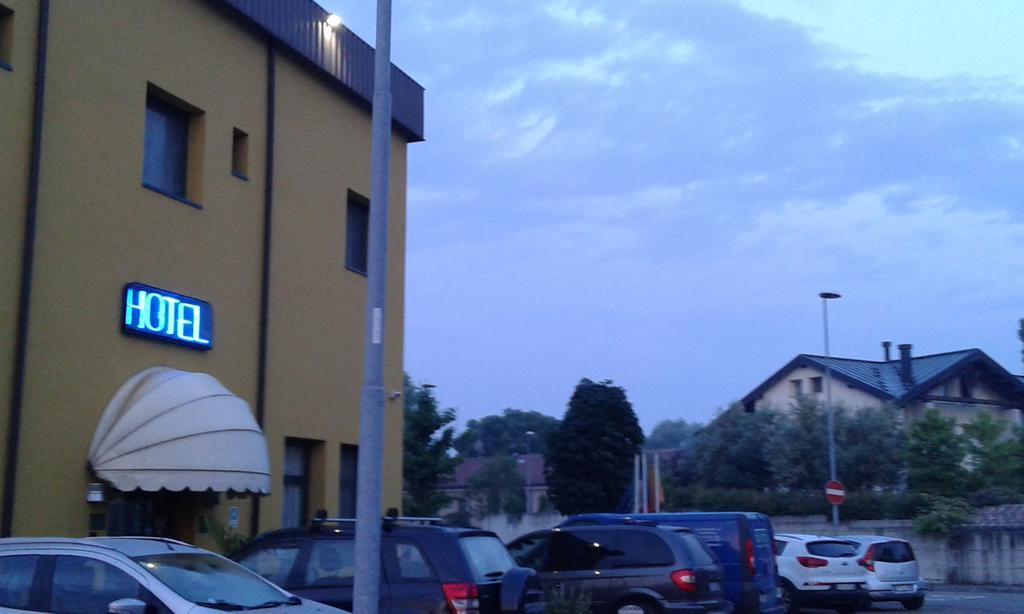 Hostiliae Ciminiera Hotel Ostiglia Εξωτερικό φωτογραφία